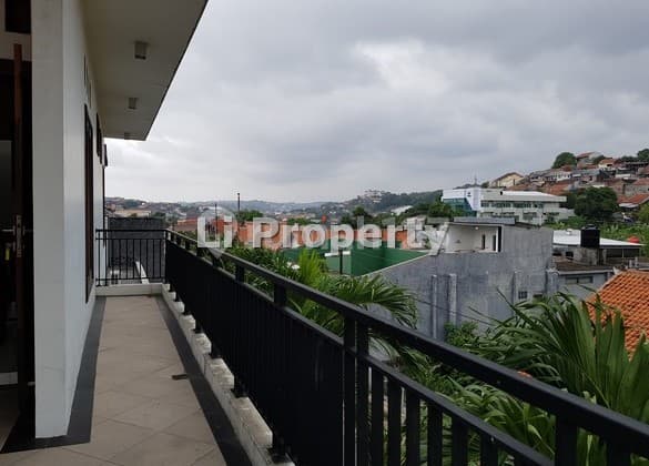 DIJUAL rumah Suratmo, Kembangarum, Semarang Barat
