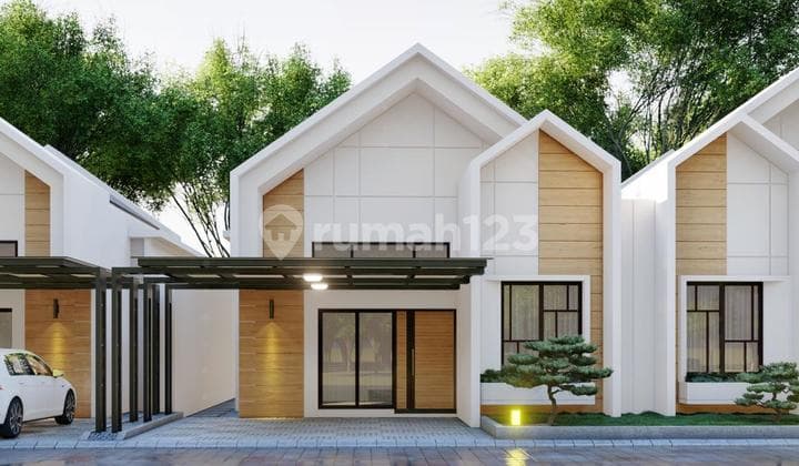 Modern design house in the city center near PTPN office.