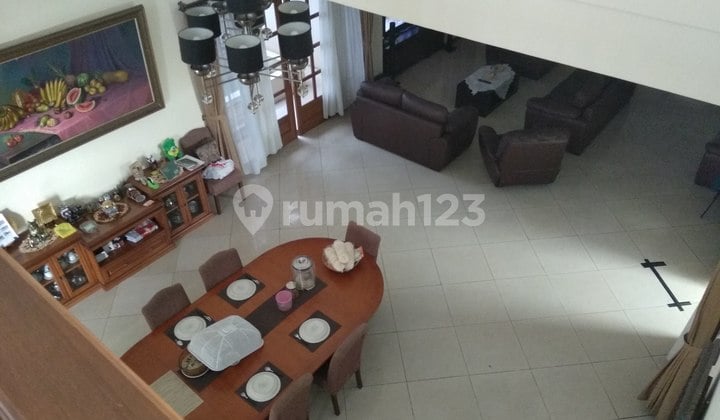 Rumah Tengah Kota, Nyaman Asri Area Bkr