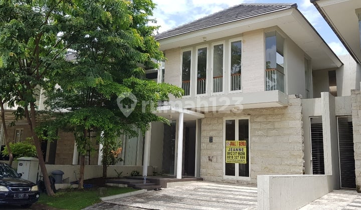 Greenlake, Rumah Megah Siap Huni, 2lt, Hadap Selatan