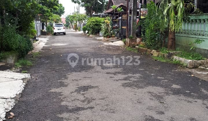 Rumah beli tanah di lokasi Strategis di Mampang Prapatan dengan harga nego