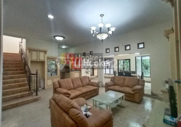 Rumah Puri Mediterania Semarang dekat bandara