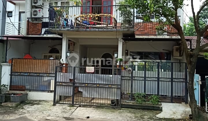 Rumah Kost dekat pasar Modern BSD