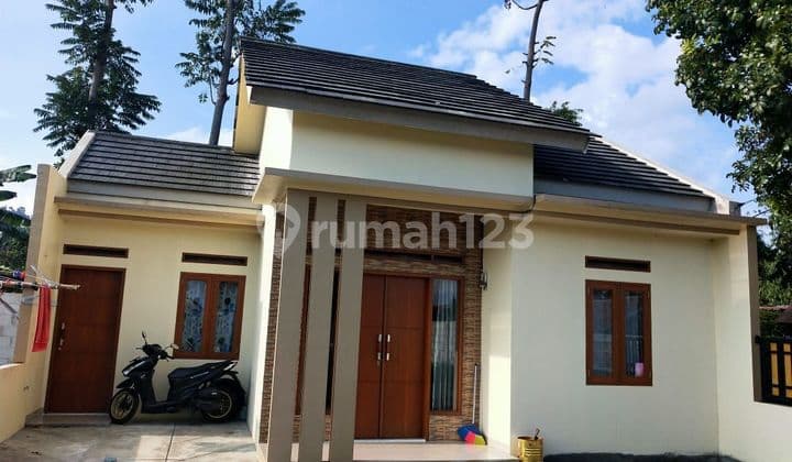 RUMAH CIHANJUANG CIMAHI 630 JUTA DKT STIKES RAJAWALI DAN PEMKOT CIMAHI