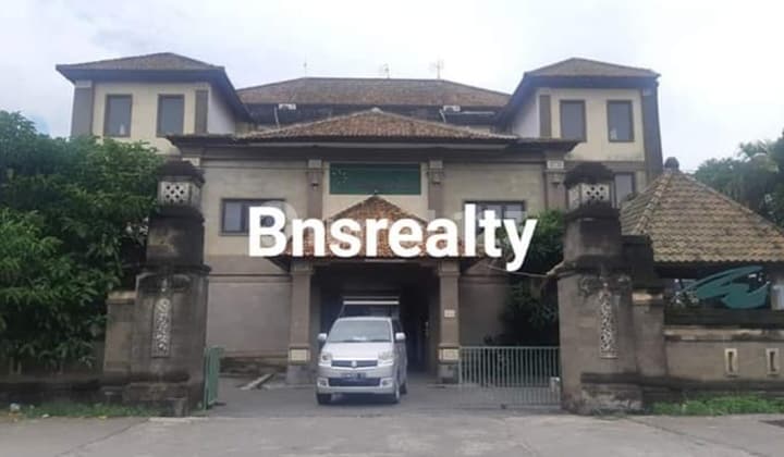 Gedung Lokasi Pulau Moyo