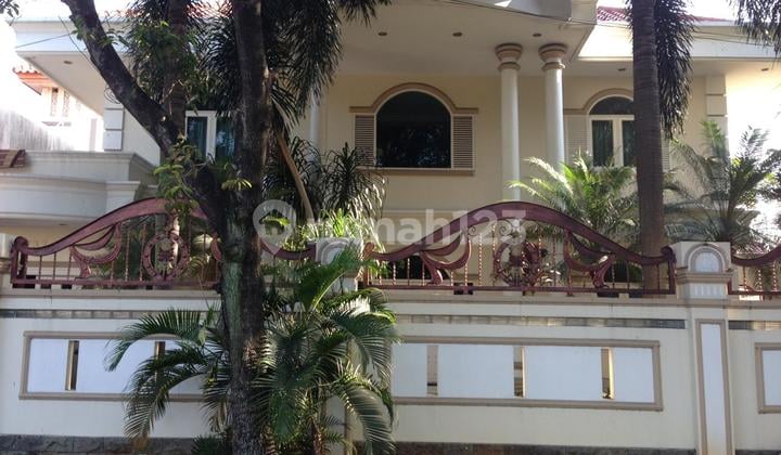 For Sale Luxury House In Giri Loka 3 Bsd City With Pool