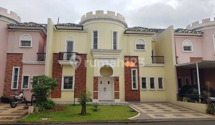 RUMAH CANTIK SIAP HUNI ALICANTE, GADING SERPONG