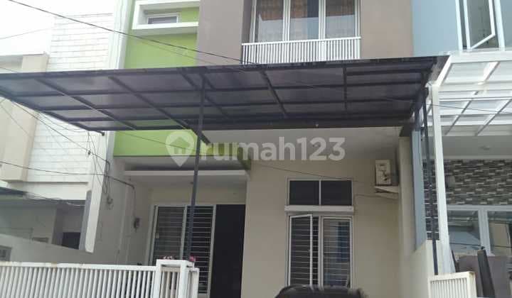 Rumah 2,5 Lantai Bagus Di Kelapa Hybrida Kelapa Gading, Jakarta Utara