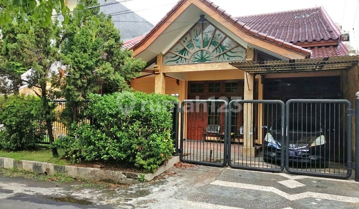 Rumah Bagus 2 Lantai Mewah Dan Murah Lokasi Strategis Pusat Kota