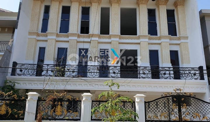 Rumah Classic Darmo Hill Golf View Rumah Classic Darmo Hill Golf View