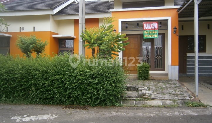 Rmh Crodia Krukut Cinere Dlm Kompl S Huni SHM Bebas Banjir Sepanjang Masa ,Lt192, Lb120, Kt3+1,Km3+1 , SHM, I 5 Menit ke Pintu Tol Akses Ja Bo De Ta Bek