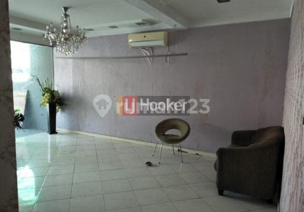 Rumah Di Jalan Raya Kelapa Gading Permai Area Kelapa Gading