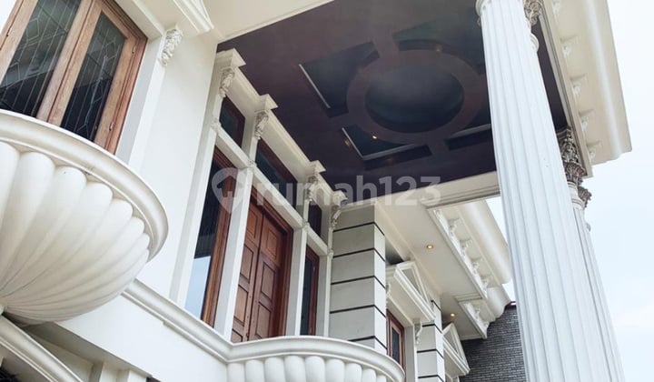 RUMAH MEWAH SIAP HUNI Jl SUMATERA, SURABAYA PUSAT T/B. 1000xxxx