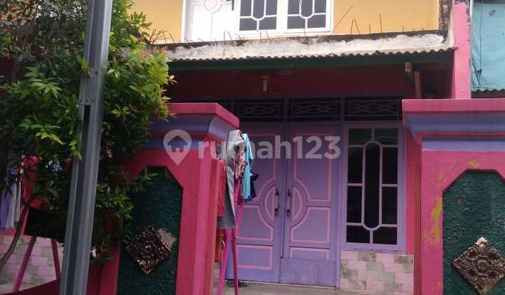 Rumah 2 Lantai Lingkungan Barokah Cilegon