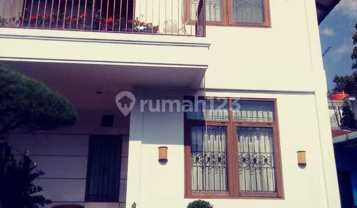 Well-Maintained 2-Story House in Dago Bandung