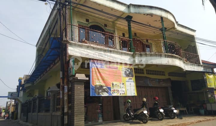 Rumah Bisa Untuk Usaha di Sampora, Sukamenak