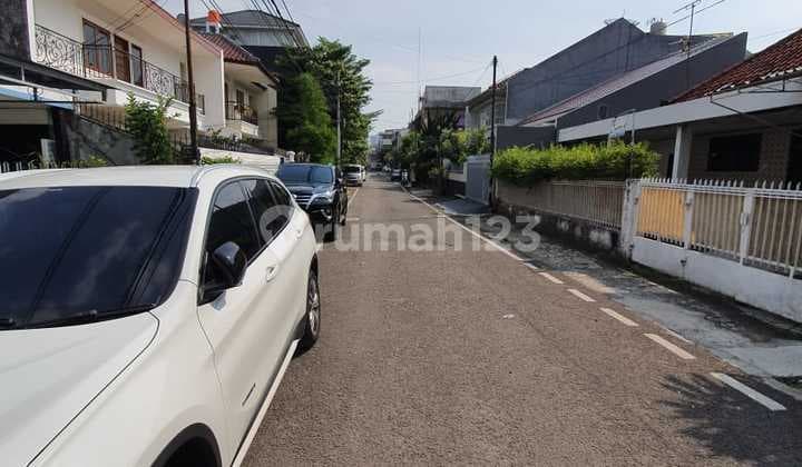 Rumah / Ruang Usaha Jl Kapuas, CIdeng Jakarta Pusat