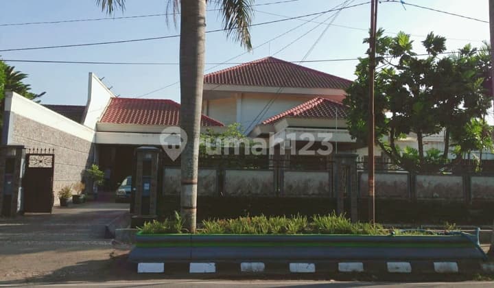 Rumah Mewah Dekat Alon Alon Pancasila Salatiga