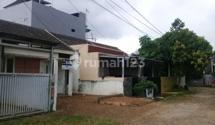 Rumah New Safira Inside