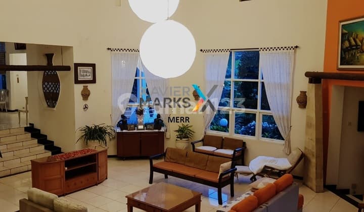 For Sale: Villa in Bukit Trawas with Garden View, Mount Scenic Environment