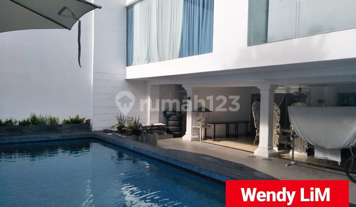 HOUSE at Jl. H. NAMIN CIPETE SOUTH JAKARTA, WITH POOL, GYM, RARELY AVAILABLE