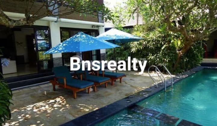 Villa Location Batu Bolong