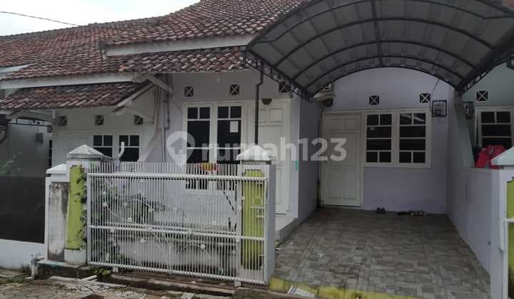 Rumah di Tanjung Karang Timur