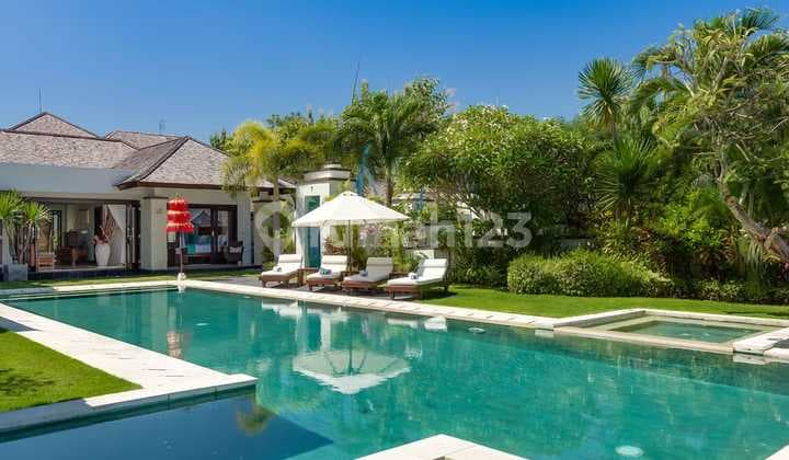 Beachfront Villa in Tanjung Benoa (Update Reduced Price) HG