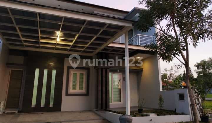 Rumah Minimalis 2 Lantai Citraland Greenwood, Semi Furnish, Row Jalan Lebar, Lokasi Strategis