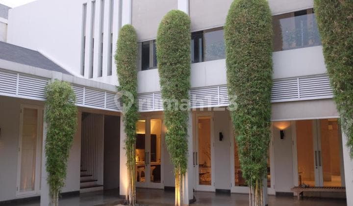 Rumah Mewah, Asri Dan Elegant Dgn Pool di Cilandak Cipete