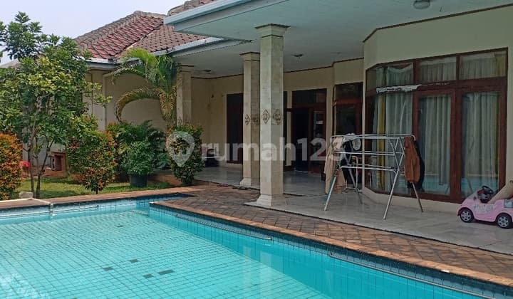 Cilandak dekat MRT Cipete, jalan lebar, lokasi nyaman