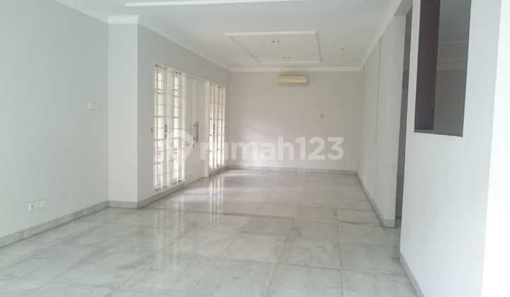 House (5BR) in Jaya Mandala (Gatot Subroto) South Jakarta