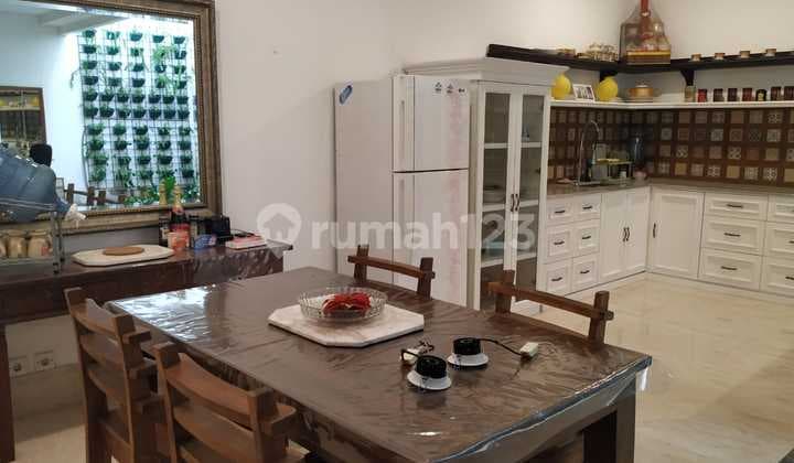 Disewakan Rumah 4kt Area Proklamasi Menteng Jakarta Pusat