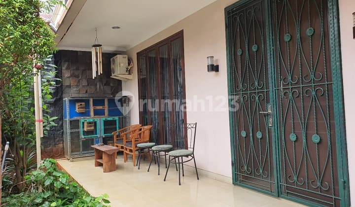 rumàh cantik.siap.huni.dekat sarana umum