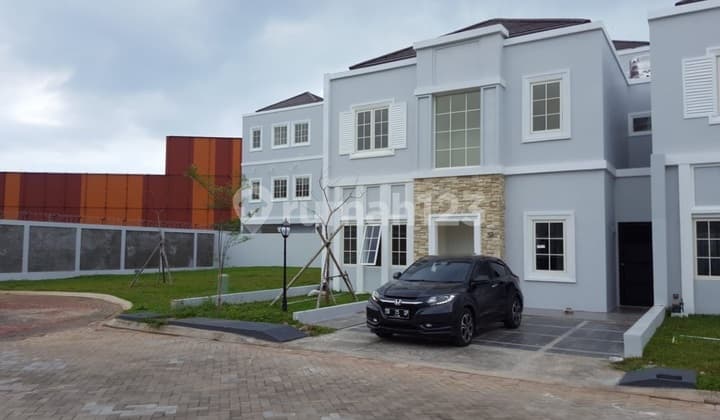 Rumah Mewah Tanjung Bunga Cluster Pavillun 10X20