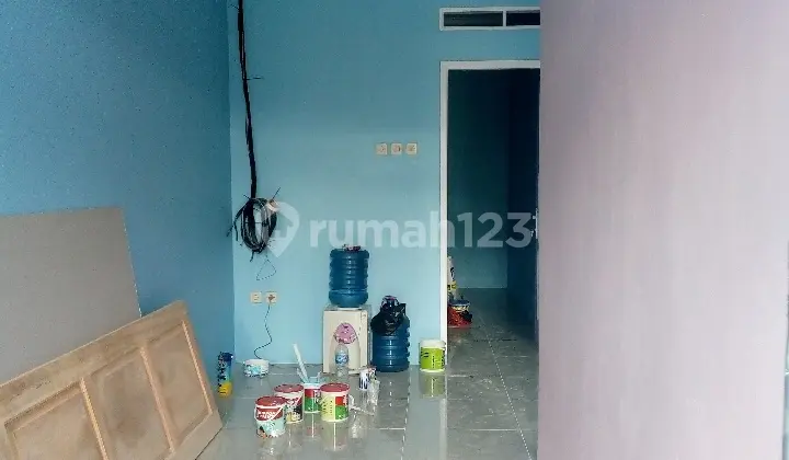Minimalist House Ciledug Joglo