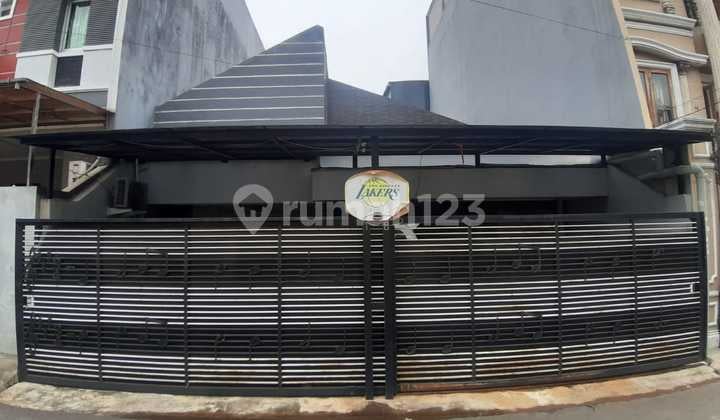 Perumahan di Jl.Mandala Selatan