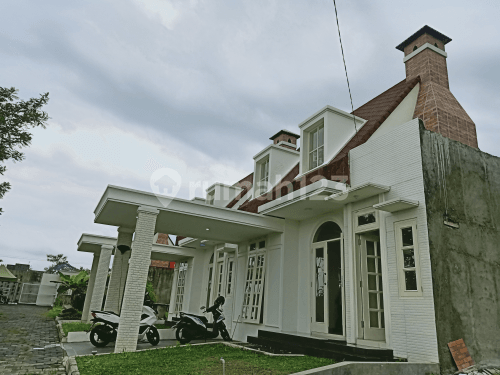 Rumah Baru Minimalis di perumahan Purwokerto dekat kampus UNSOED