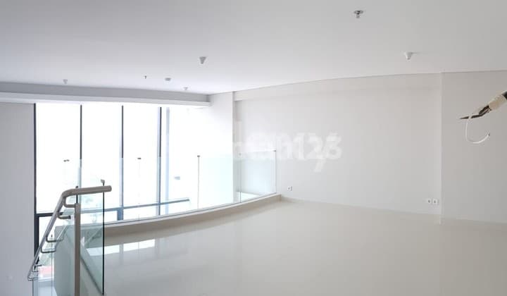Soho Ciputra World Lantai 28 Kosongan Luas 125 m2