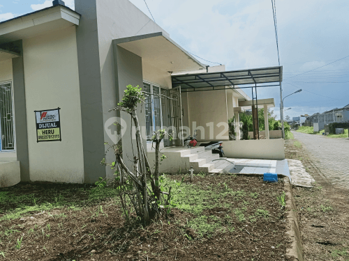 Rumah hook di perum Elit Graha Timur Residence Purwokerto