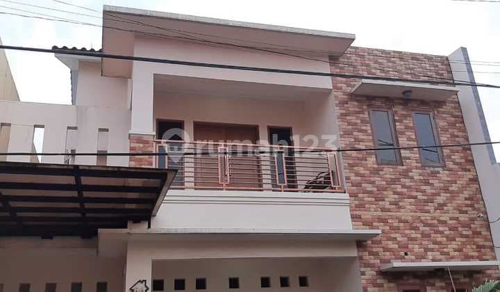 Jual Rumah Komplek Barata Karang Tengah