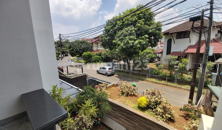 Rumah Minimalis Siap Huni Dalam Komplek Bona Indah Lebak Bulus