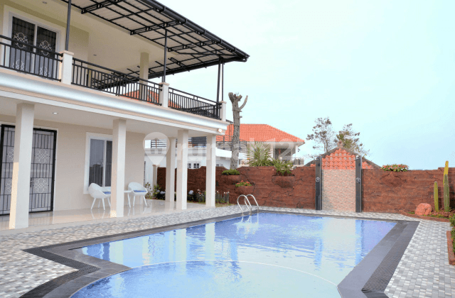 Villa puncak resort taman bunga bogor