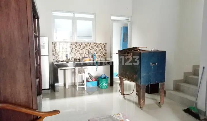 Rumah Nyaman di Sukamenak