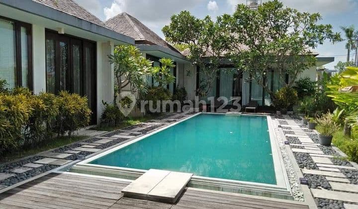 VILLA NEAR BEACH IN CANGGU DISCOVERY