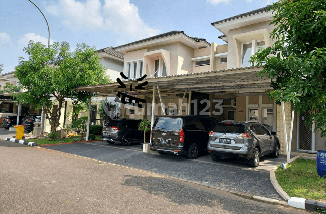 house in the waterspring cluster Grand wisata