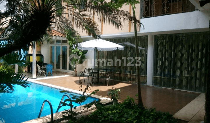 Rumah di Area Paling Bergengsi Menteng Jl Teuku Umar