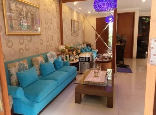 Beautiful and well-maintained house in Tebet, South Jakarta
