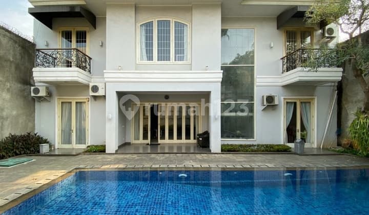 Nice Ready-to-Occupy House on Terusan Hang Lekir, Kebayoran Lama