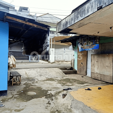 Rumah lama lokasi sayap Pasteur, strategis